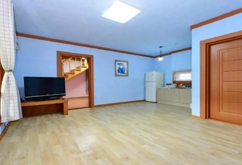 Gapyeong Thank You Dog Pension