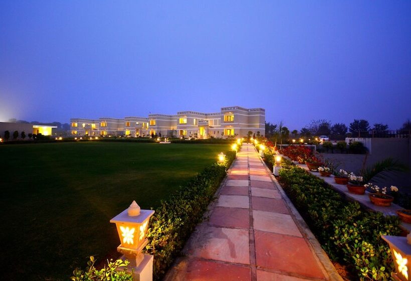 فندق Treehouse Achrol Niwas