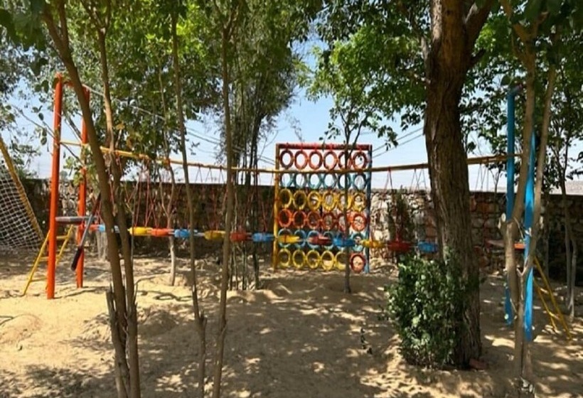 فندق Treehouse Achrol Niwas