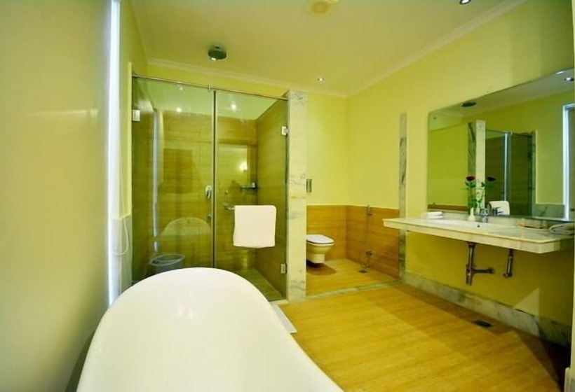 فندق Treehouse Achrol Niwas