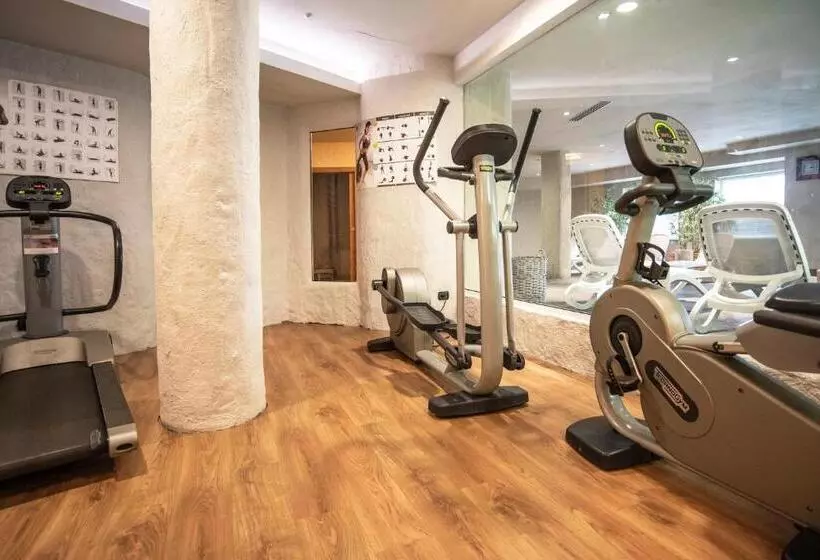 هتل Adler Clubresidence