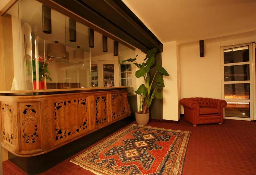 هتل Adler Clubresidence