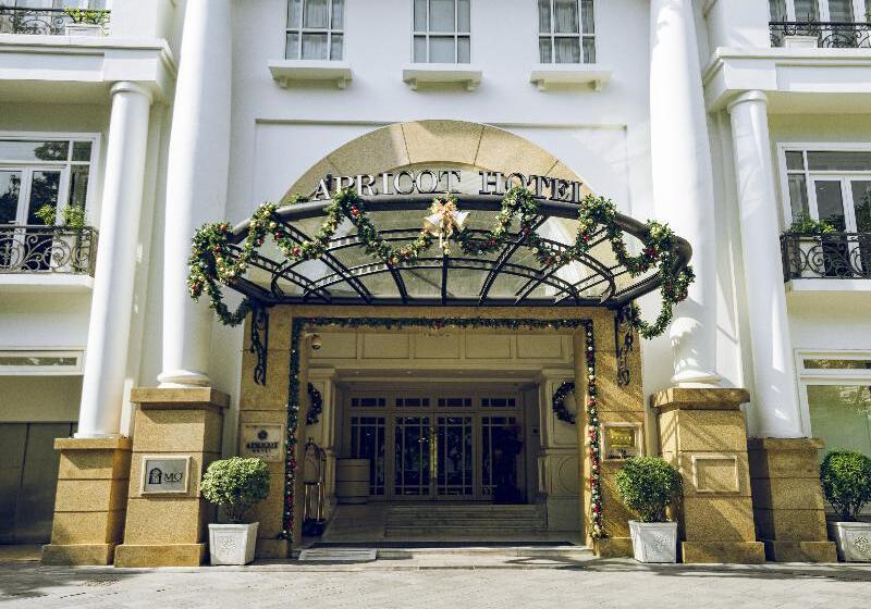 هتل Apricot