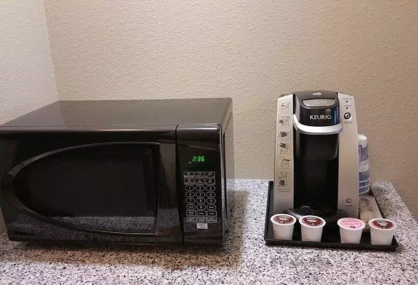 Szálloda Best Western Plus Boardman Inn & Suites