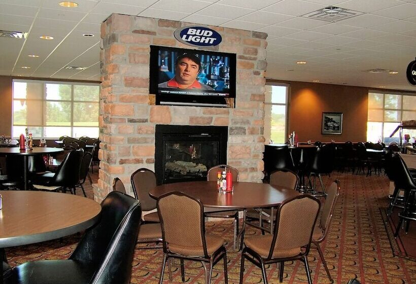 酒店 Cobblestone Inn & Suites   Denison | Majestic Hills