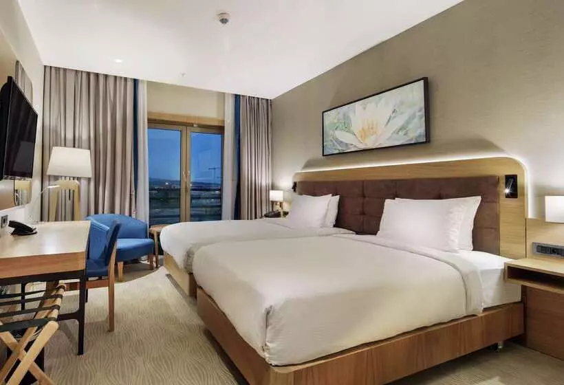 Doubletree By Hilton Hotel Istanbul Tuzla