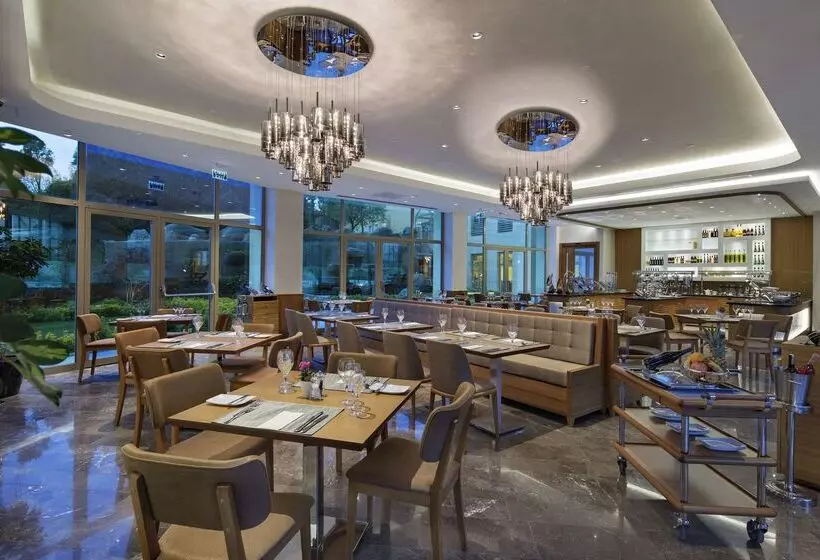 Doubletree By Hilton Hotel Istanbul Tuzla