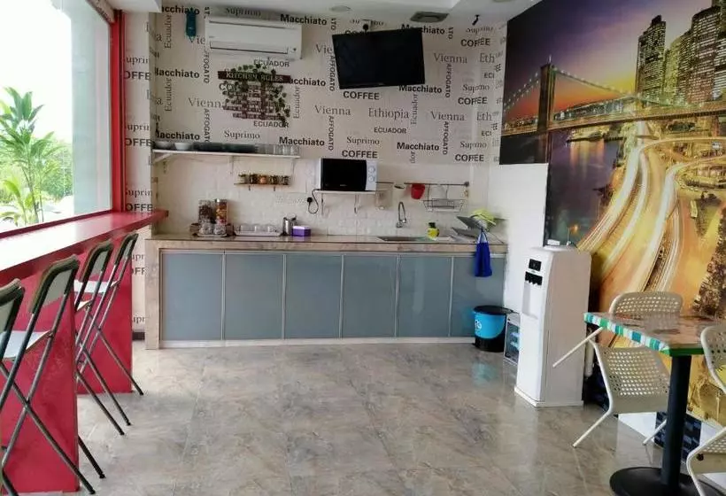 Hotel Zamburger Enstek