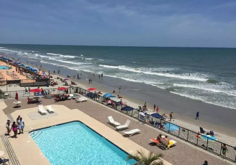 בית מלון כפרי Garden City Inn