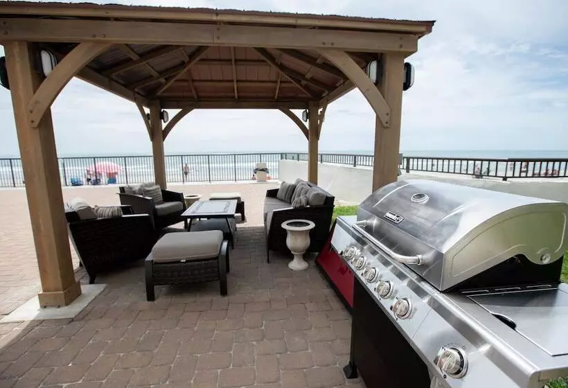 בית מלון כפרי Garden City Inn