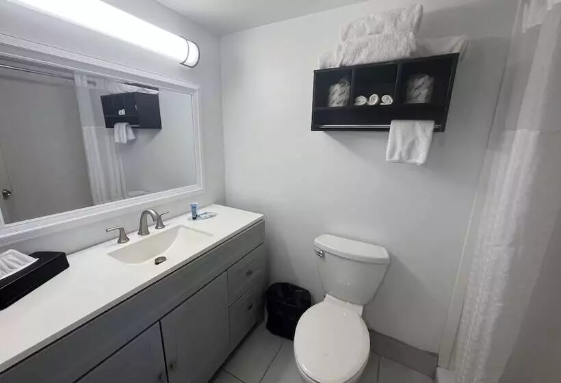 בית מלון כפרי Garden City Inn