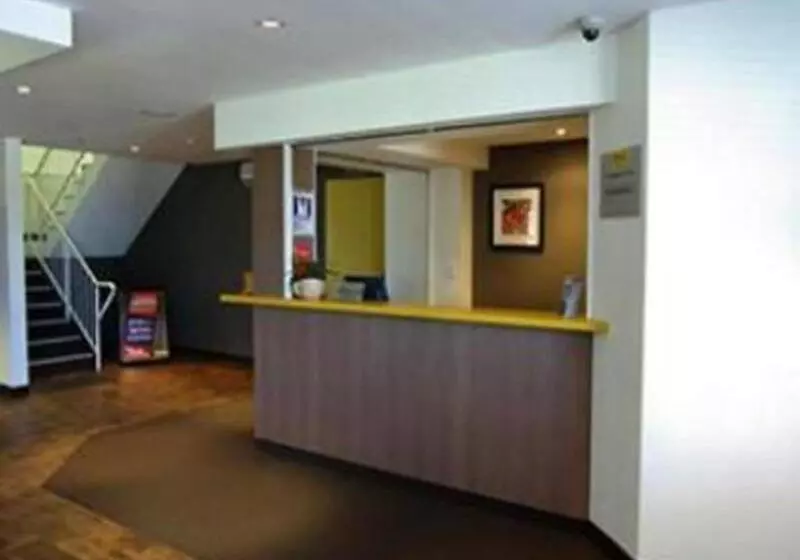 هتل Ibis Budget Perth Airport