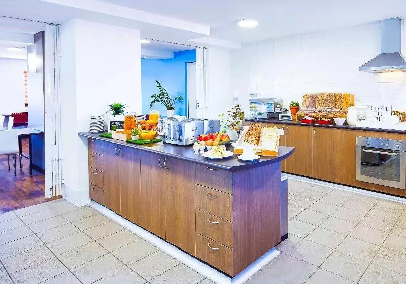 هتل Ibis Budget Perth Airport