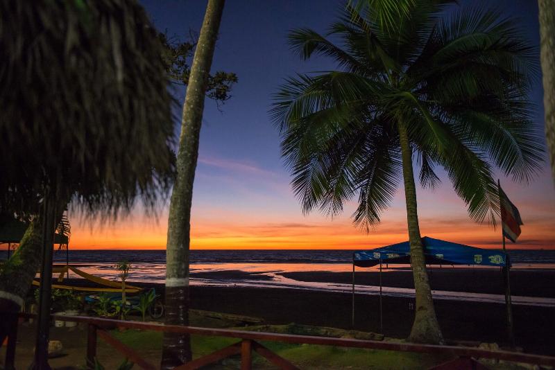 هتل Jaco Laguna Resort & Beach Club