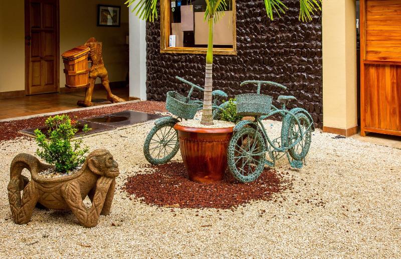 هتل Jaco Laguna Resort & Beach Club