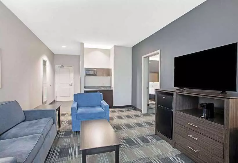 酒店 La Quinta By Wyndham Victoria South