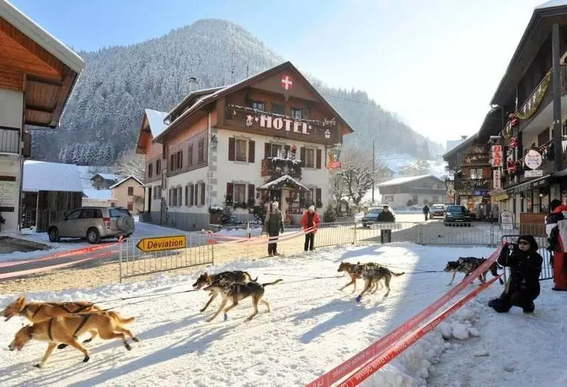 호텔 Les Touristes