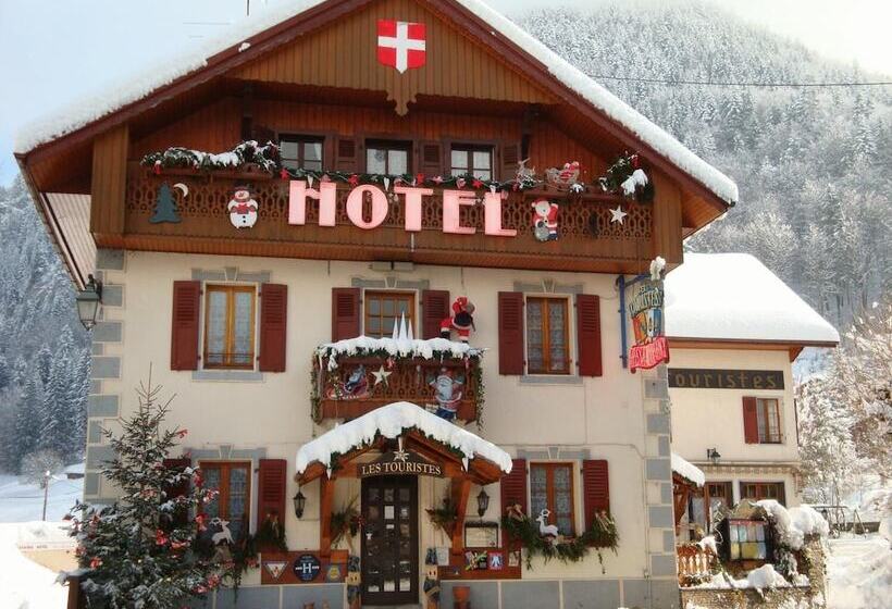 ホテル Les Touristes