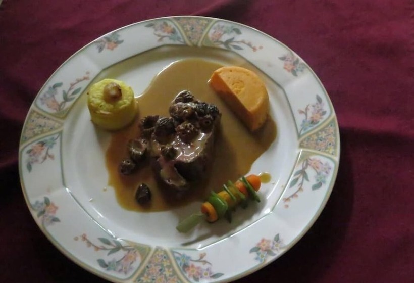 ホテル Les Touristes