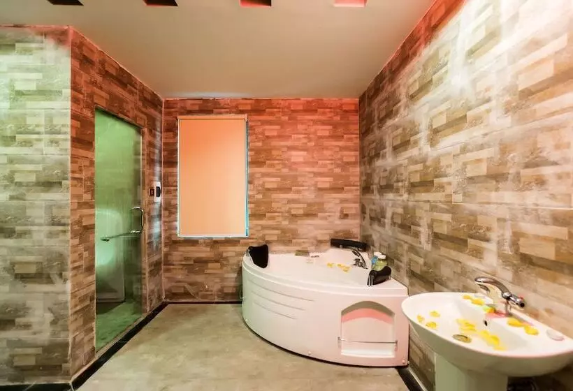 هتل Muong Thanh Luxury Can Tho