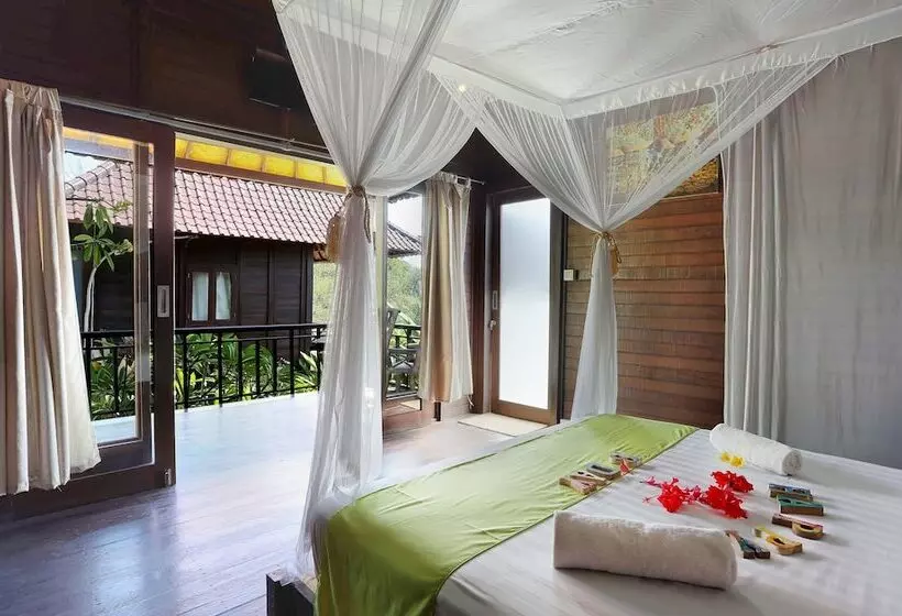 هتل Poh Manis Lembongan