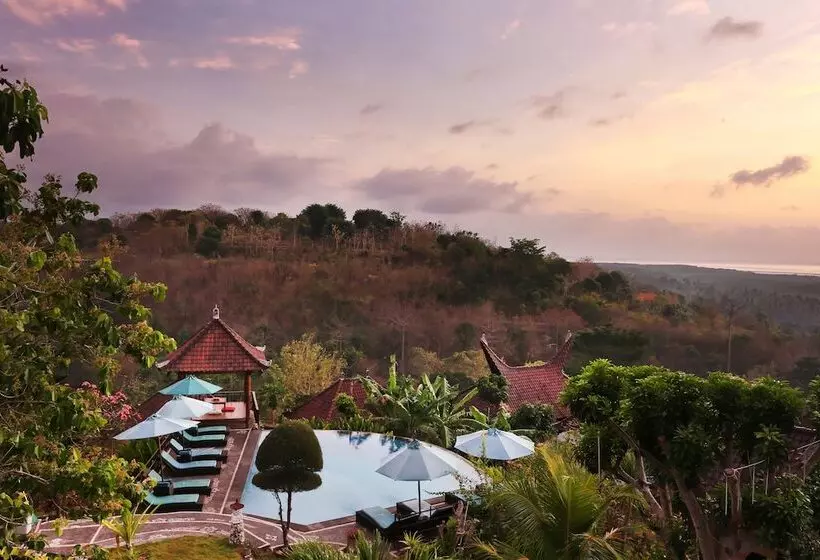 هتل Poh Manis Lembongan