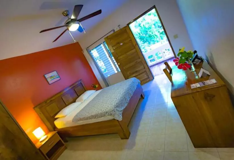 Hotel Restaurant Cyvadier Plage