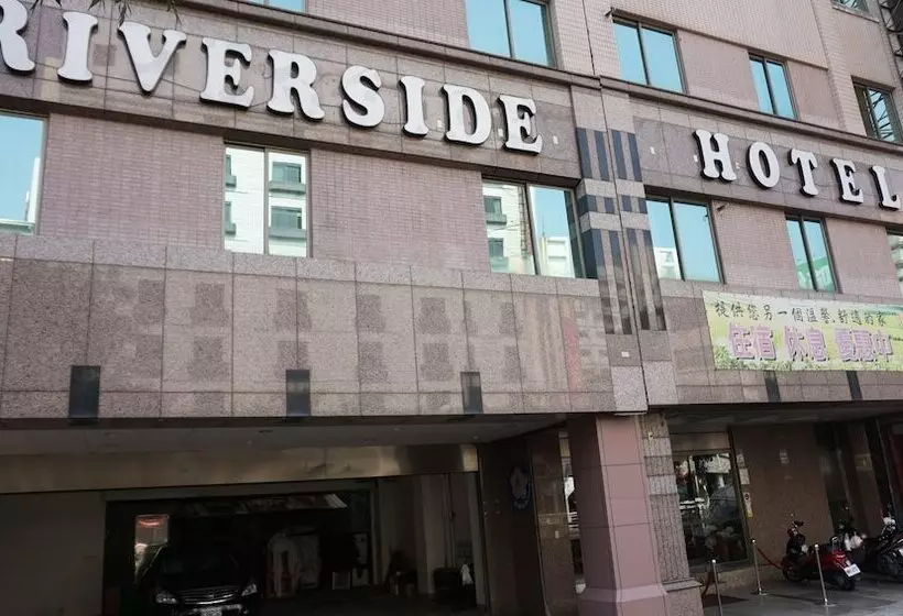 هتل Riverside