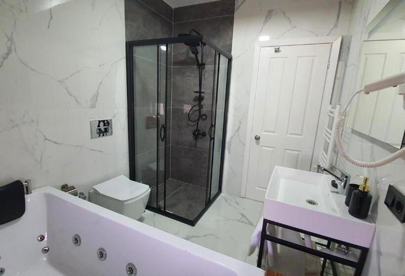 בית מלון כפרי Sapanca Aqua Wellness Spa