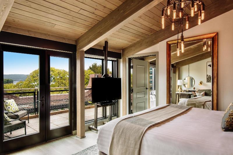 בית מלון כפרי The Charmant