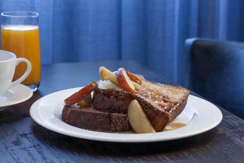 בית מלון כפרי The Charmant