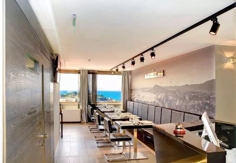 پانسیون The View Luxury Rooms