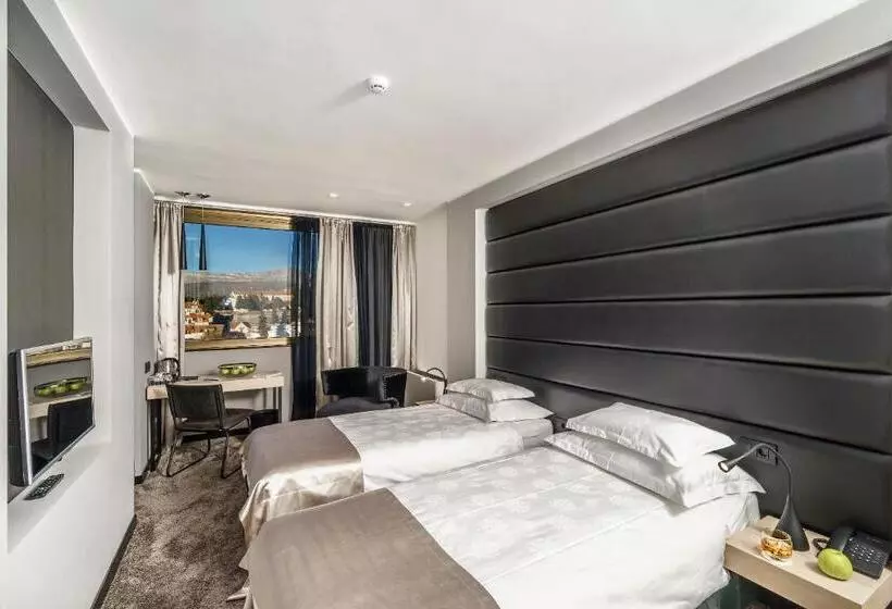 پانسیون The View Luxury Rooms