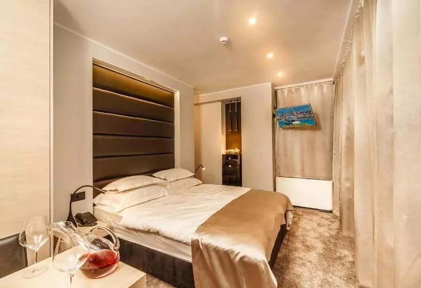 پانسیون The View Luxury Rooms