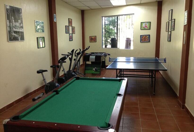 استراحتگاه Costa Azul Faro Marejada