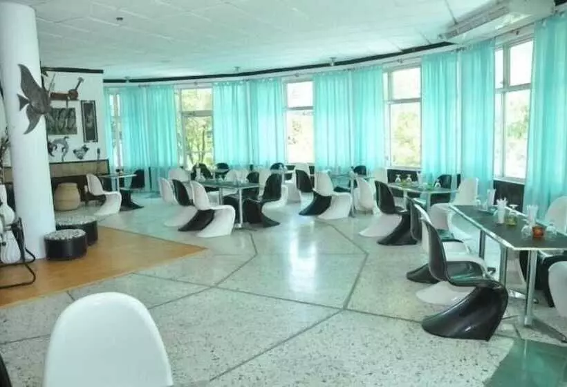 渡假胜地  Costa Azul Faro Marejada