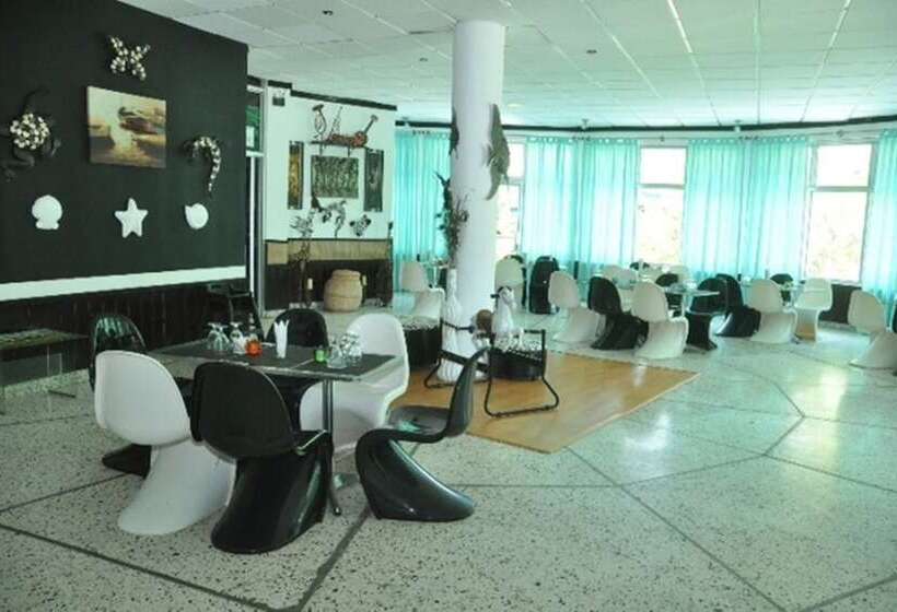 استراحتگاه Costa Azul Faro Marejada