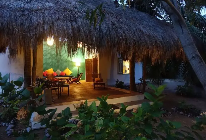 Курорт Palagama Beach