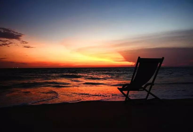 Курорт Palagama Beach