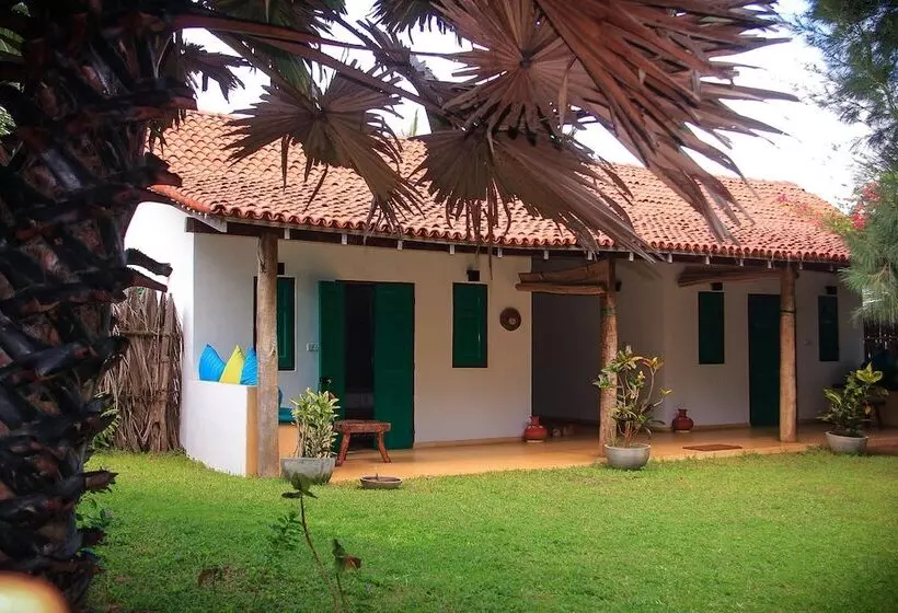 Курорт Palagama Beach