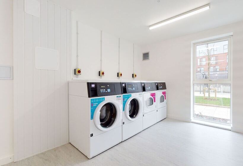 호스텔 Gorgeous Studios   Newcastle Under Lyme   Campus Accommodation