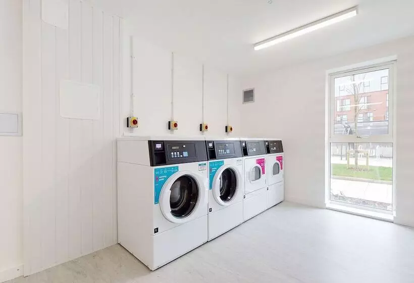 ユースホステル Gorgeous Studios Newcastle Under Lyme Campus Accommodation
