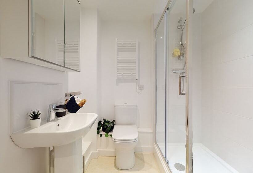 호스텔 Gorgeous Studios   Newcastle Under Lyme   Campus Accommodation