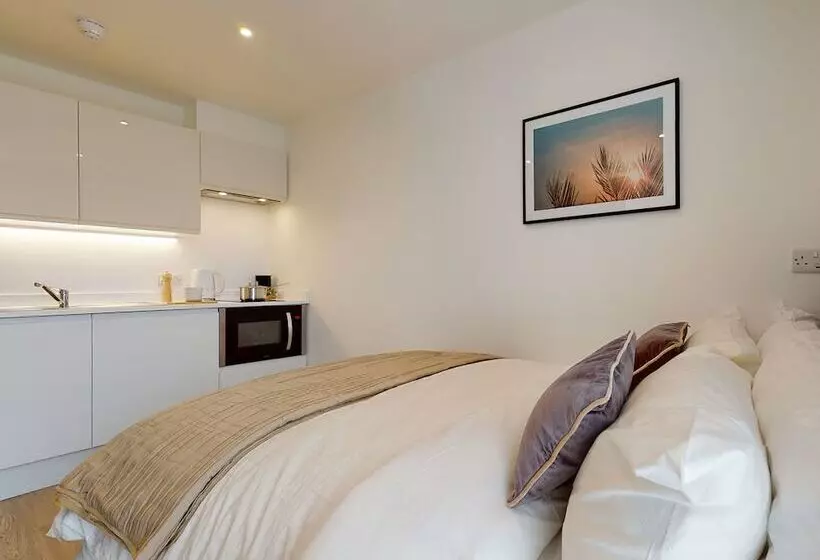 ユースホステル Gorgeous Studios Newcastle Under Lyme Campus Accommodation