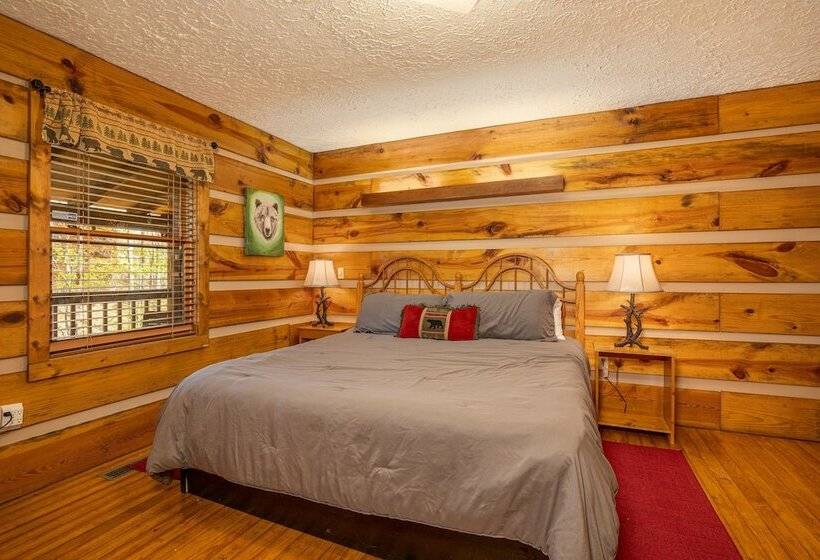 Cozy Bears Cabin
