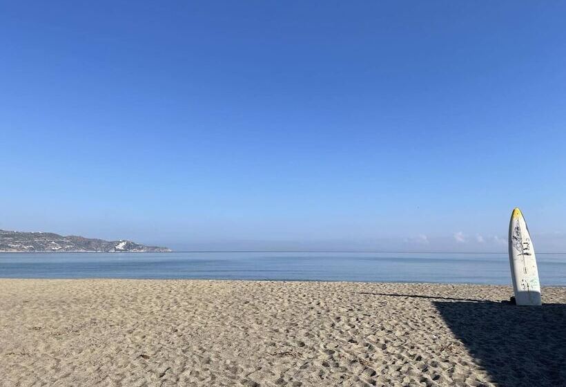 호텔 Ermis Luxury Suites & Apartments