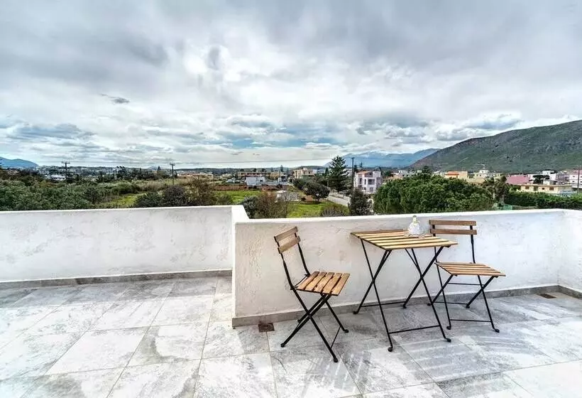 Hotelli Ermis Luxury Suites & Apartments