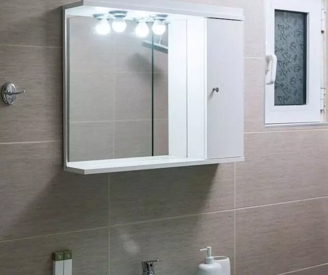 Hotelli Ermis Luxury Suites & Apartments