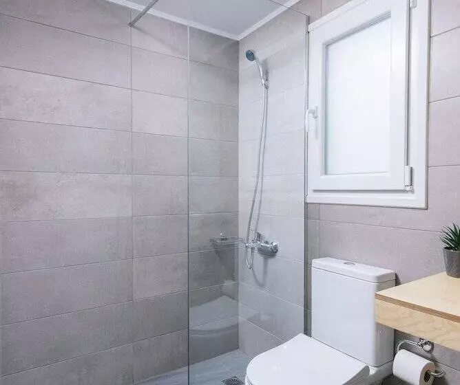 Hotelli Ermis Luxury Suites & Apartments