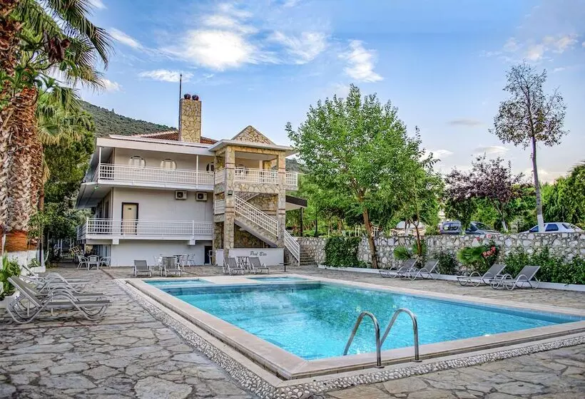 Hotelli Four Sides Bodrum Airport